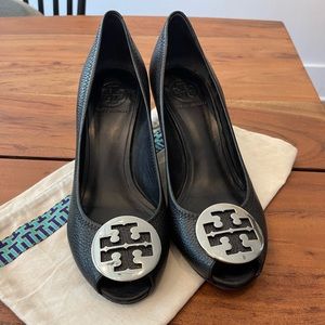 Tory Burch Black Wedges w/silver logo